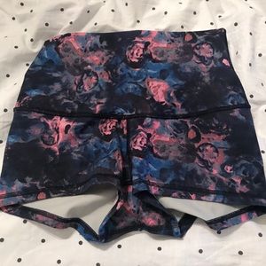 Lululemon Boogie shorts